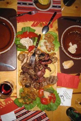 The ubiquitous platter of grilled meats in Romania